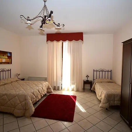 La Piazzetta Guest house