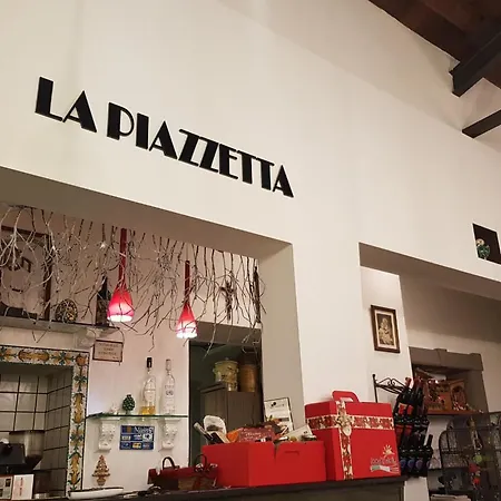 La Piazzetta Maison d'hôtes 4*